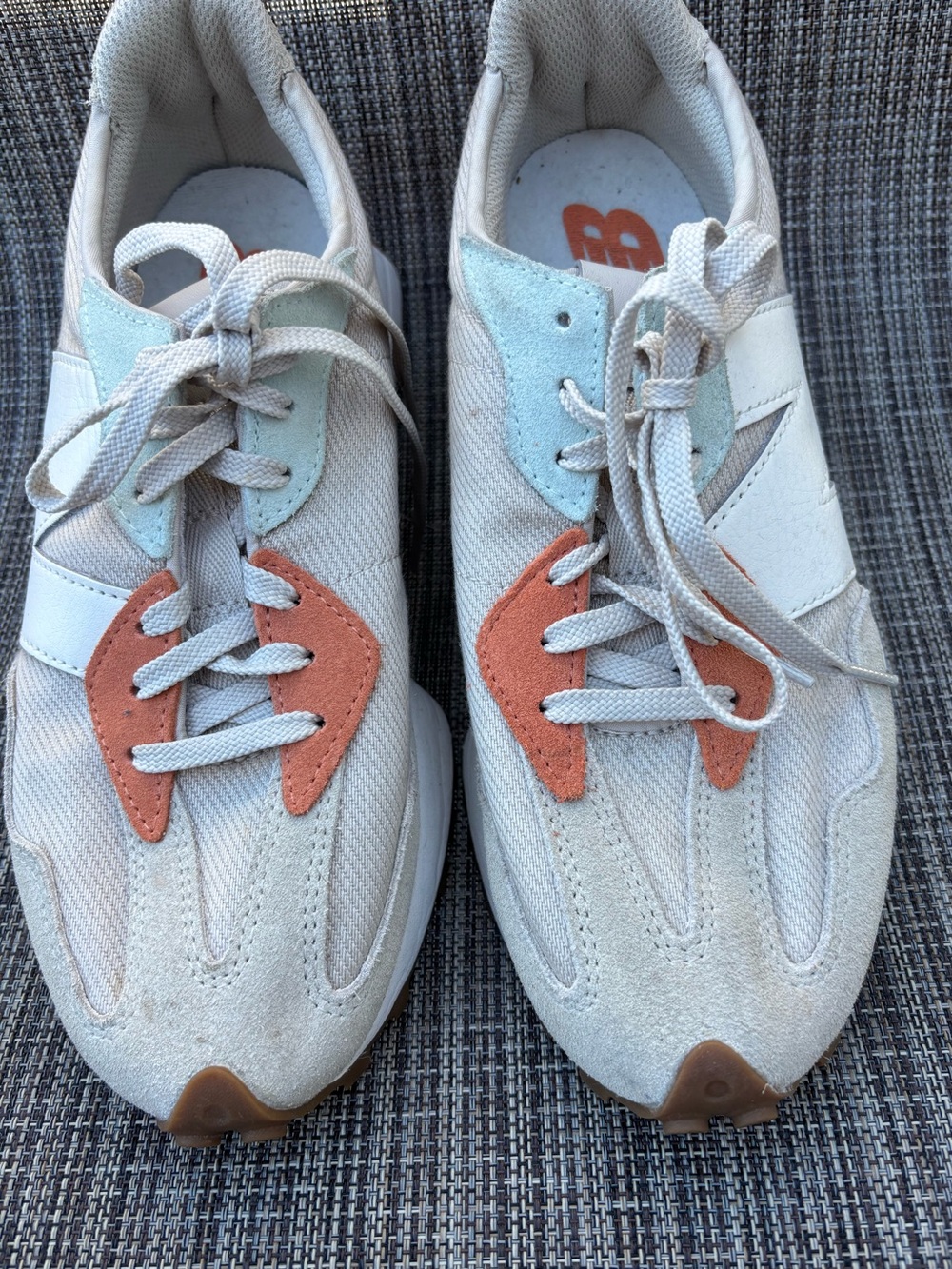 Women’s New Balance x Calia 327 Sneakers Size 9